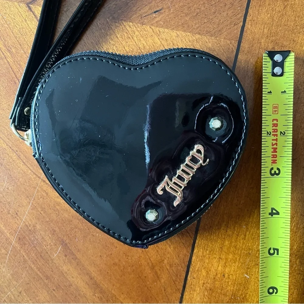 SOLD Juicy Couture Black Heart Shaped Wristlet - Picture 7 of 8